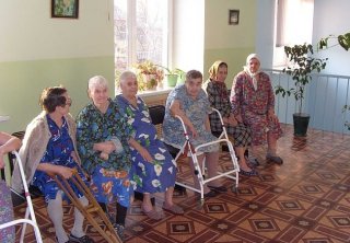 Картинки по запросу дом престарелых на херсонщине