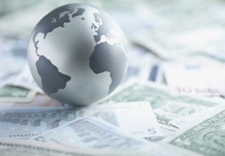Світова економіка зростатиме швидше, ніж прогнозувалося ще три місяці тому, й досягне показника 6% нинішнього року, а також 4,4% наступного. Цього очікує Міжнародний валютний фонд.