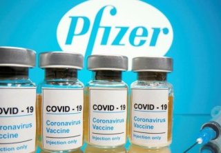 Україна уклала договір з американською фармацевтичною корпорацією Pfizer на постачання 10 мільйонів доз вакцини проти COVID-19. 