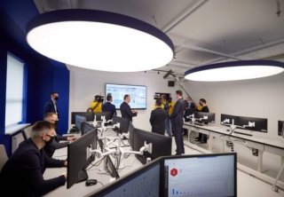 У Києві презентували відкриття оновленого "Кіберцентру UA30" – державного центру реагування на кіберінциденти. У ньому працює єдина в Україні команда реагування на компютерні надзвичайні події – CERT-UA (Computer Emergency Response Team of Ukraine).
